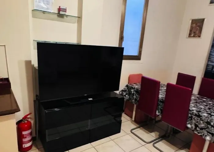 Kotel Lorenzo Il Magnifico 公寓 *